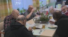 Vláda potají schválila další zpomalení penzí. Zpřísní i předčasné důchody