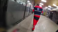 VIDEO: Žena porodila v hale na nádraží. Všimli si toho až na poslední chvíli