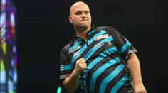 Cross ovládl US Darts Masters. Ve velké finálové bitvě zdolal Price