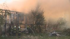Sklad ve Zlíně pohltily plameny! Obří škoda, dým vyděsil město