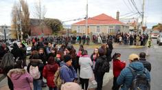 Chile a Argentina čekají na tsunami. Pobřeží zasáhlo silné zemětřesení