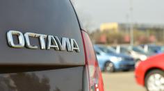 Za jak dlouho Češi našetří na ojeté auto? Na průměrnou oktávku za 4 roky a 8 měsíců