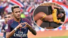 Zraněný Neymar si volna užívá: Líbačka se sexy kráskou! FOTO
