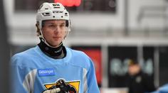 IIHF reaguje. Zavádí nákrčníky, budou povinné i na MS