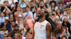 Rastaman z karavanu. To je Dustin Brown, ten který vyřadil Nadala