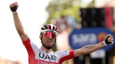 Třináctou etapu na Giru vyhrál domácí jezdec, Sagan v závěru ztratil