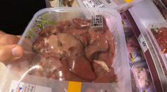 Čerstvá játra se v Trutnově těžko shání. V obchodech hrála různými barvami