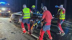Při nehodě zemřel táta a děti bojují o život. Nepřežil ani údajný viník (†20)