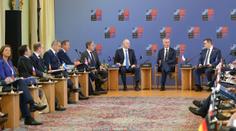 V Praze jednali členové NATO. Ukrajinská budoucnost je v alianci, řekl Stoltenberg