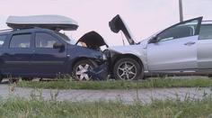 Vážná nehoda: Auto vjelo do protisměru. 1 mrtvý a 3 zranění!