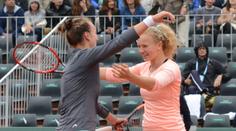 Český souboj na French Open! Do čtvrtfinále postoupily další Češky