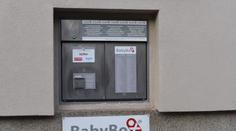 Babyboxy zachránily už téměř 200 dětí! OSN je přitom chtěla zrušit