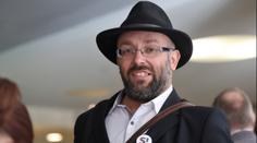 Vidlák přišel o řidičák. Ze svého neštěstí viní známého youtubera