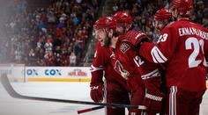 Při debutu v NHL dal gól Luongovi, teď ho vítají Pardubice