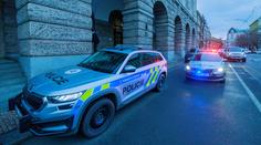 Policie pátrala po 11leté dívence. Našli ji 90 kilometrů od domova