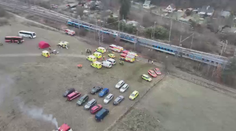 VIDEO: Policie ukázala letecké záběry z nehody ve Zlivi. Vlaky se srazily čelně