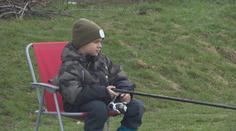 Rybáři se vracejí k vodě. V jejich řadách přibývá žen i mladých