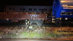 V Praze vykolejil vlak. Železniční doprava byla ochromená