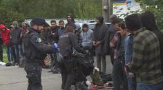 Policie odhalila stovky nelegálních migrantů. Nápor na hranici neustává