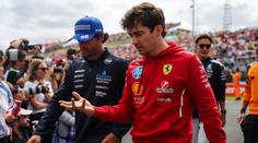 Hvězdy Formule 1 skončily v Itálii na dálnici. Domů jely půjčenou dodávkou