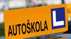 Mladík uplatil komisaře, aby získal řidičský průkaz