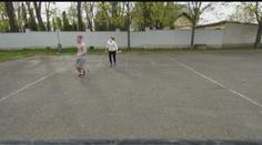 Všechno jde, když se chce! I hrát squash venku a bez míčku