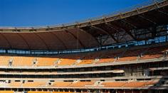 Na fotbalovém stadionu umírali lidé. V davu nepřežili nejméně dva!