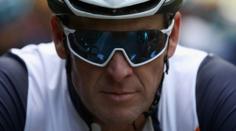 Armstrong se přiznal k dalšímu dopingu, může přijít i o titul z MS