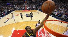 Golden State padli podruhé za sebou! Boston bez Irvinga taky