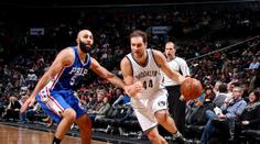 Bogdanovič zazářil 44 body! San Antonio dál drží neporazitelnost