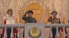 Máme nejmocnější zbraň světa, tvrdí Severní Korea. Ukázala nové rakety
