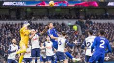 Tottenham i s Kinským v sestavě prohrál s Leicesterem. United zvítězili