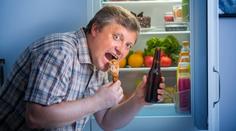 Pivní pupek? Podle odborníků za něj nemůže jen pití alkoholu
