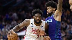 Neuvěřitelný Embiid. Proti Charlotte opět zaznamenal přes padesát bodů