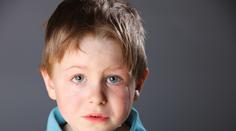 "Táta zabil maminku," plakal nad jejím tělem chlapec (4)