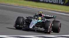 Hamilton po třech letech vyhrál! Opanoval domácí závod na Silverstonu