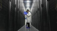 Nekontrolované používání AI ve firmách je hazard. Zaměstnanci riskují útok hackeřů