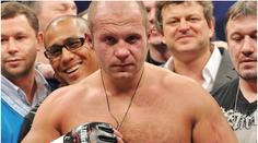 Návrat legendy? Emelianenko projevil zájem opět zápasit.