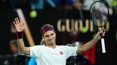 Švýcar Federer se vrátil do dětských let, trénuje pinkáním o zeď