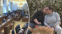 Manželství homosexuálů je opět na stole. Chtěli by taky adoptovat děti