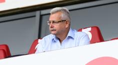 Tvrdík po debatě s odborníky změnil názor, Slavia kamerový systém nespustí
