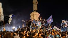 Pyro, chorály a totální euforie. Fanoušci Neapole slaví titul po 33 letech