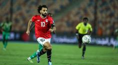 Salah v obležení armády. Pořadatelé se prali s fanoušky