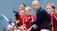 Lukáš Procházka pokračuje jako hlavní trenér florbalové reprezentace žen