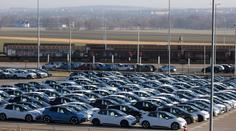 Automobilka zruší až 100 tisíc pracovních míst. Skončí čtyři závody