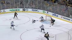 Český ťukes v NHL: Podívejte se, jak válí Krejčí s Pastrňákem!