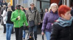 Češi v minusu: Na každého připadá dluh už přes 200 tisíc