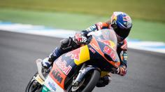 Kvalifikace ve Valencii: Hanika odstartuje v Moto3 z třetí řady