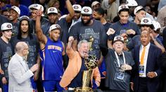 Knicks po 53 letech na vrcholu. V pátém zápase přetlačili Spurs a slaví titul