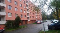 Pátrání po ozbrojeném mladíkovi končí, jeho tělo našli ve sklepě
